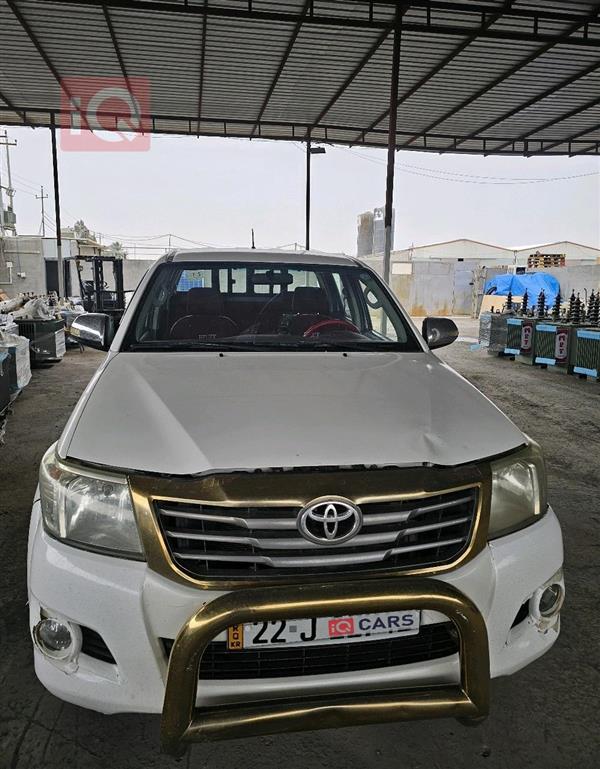 تويوتا هايلوكس 2015 للبيع في العراق -  بغداد